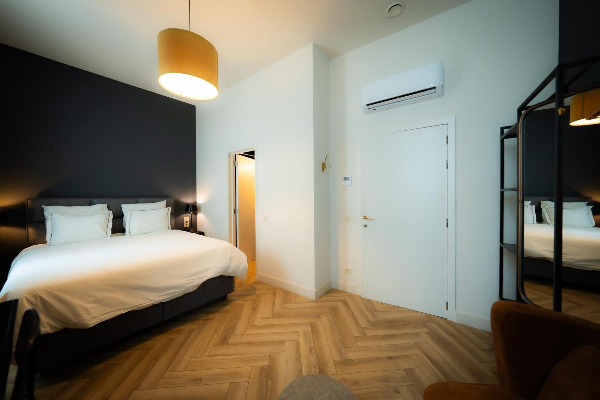 Hotel Grand Place Mons Exterior photo