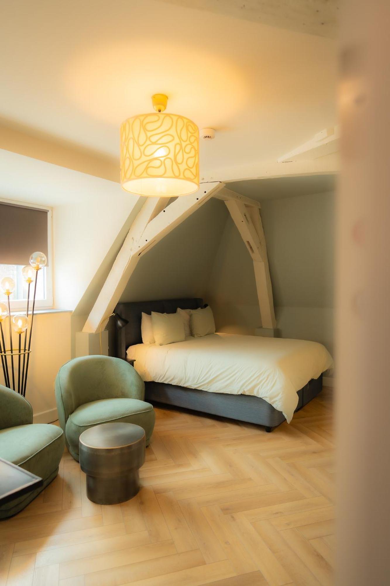 Hotel Grand Place Mons Exterior photo
